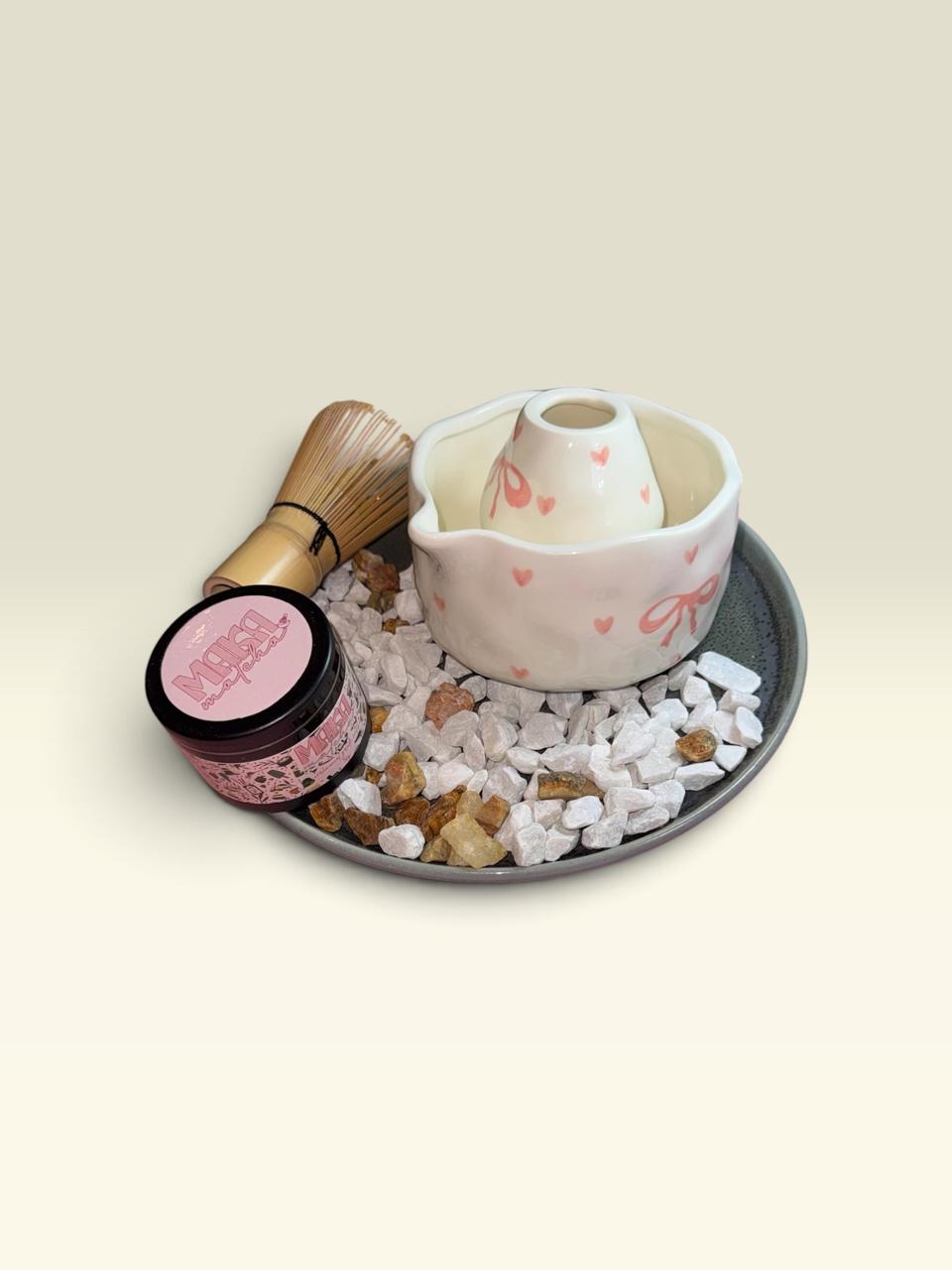 Matcha Kit &ndash; Hearts & Bow design